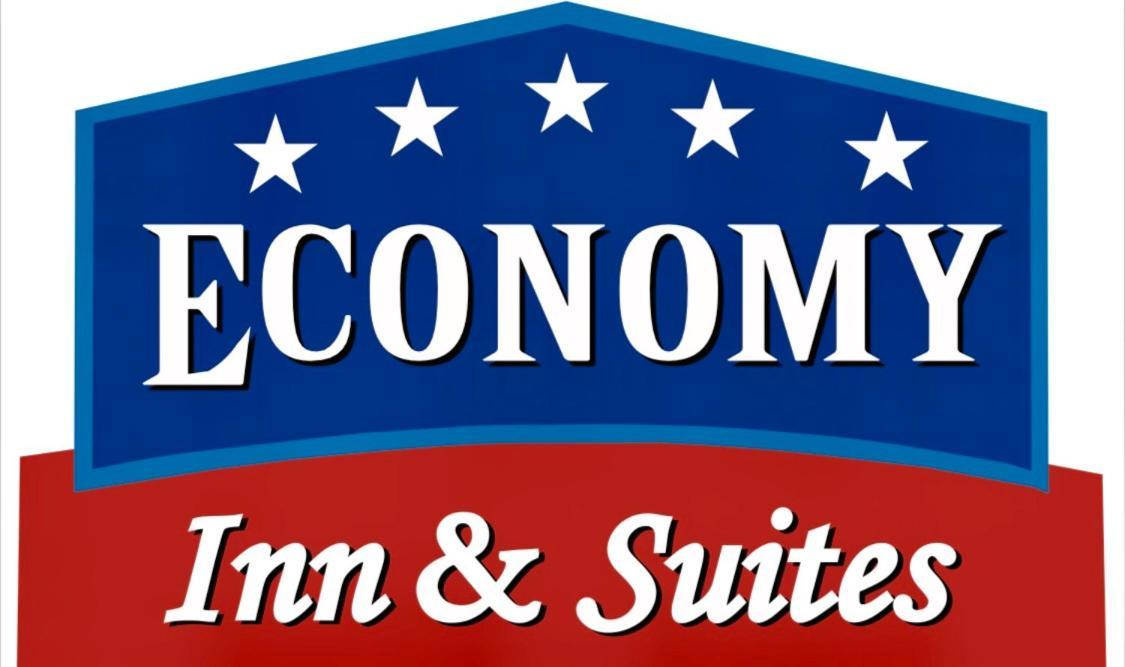 Economy Inn North Randall Zewnętrze zdjęcie